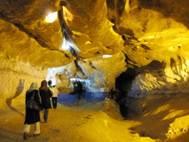 30میلیون سال قدمت برای غار کتله خور