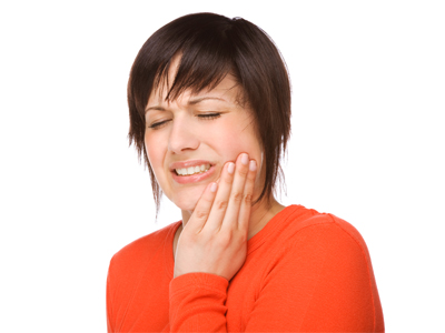  علت‌ حساس شدن دندان‌ها 
